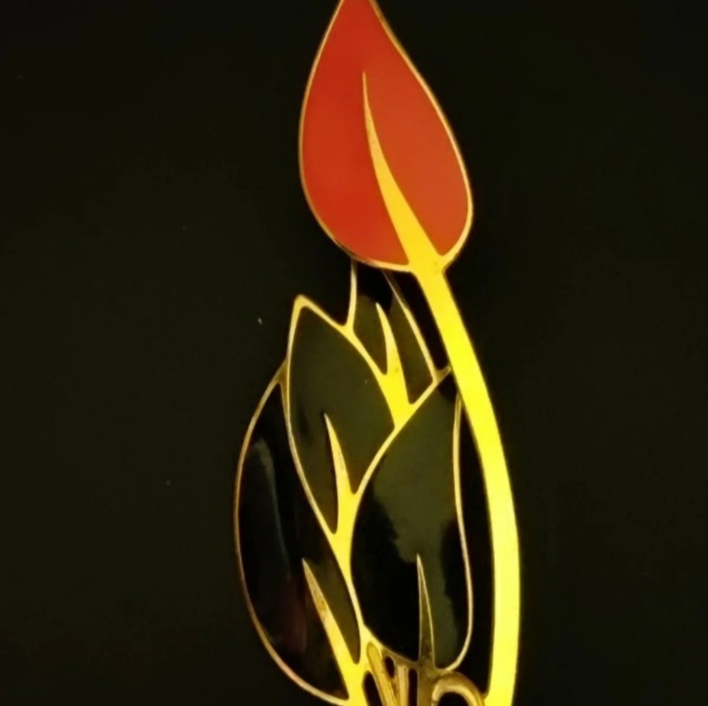 Brooch